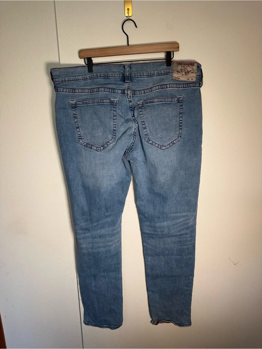 TRUE RELIGION Gene Slim Men’s Straight Leg Classic denim Jeans 44